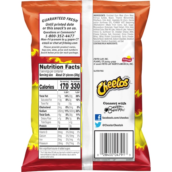 Bocadillos crujientes con sabor a queso de Cheetos Flamin Hot de 2 oz. en bolsa de plástico, paquete de 64 - 44368