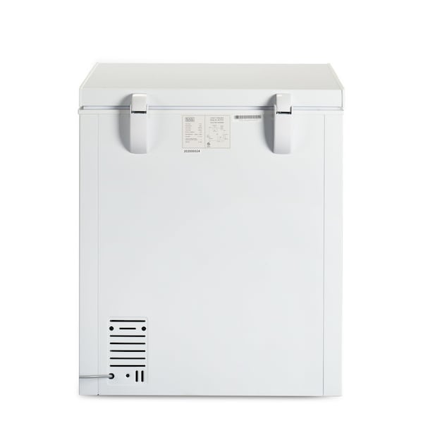 Black & Decker 5.1 Cu. Ft. Chest Freezer, Holds up to 178 Lbs. of Frozen Food with Organizer Basket - BCFK516
