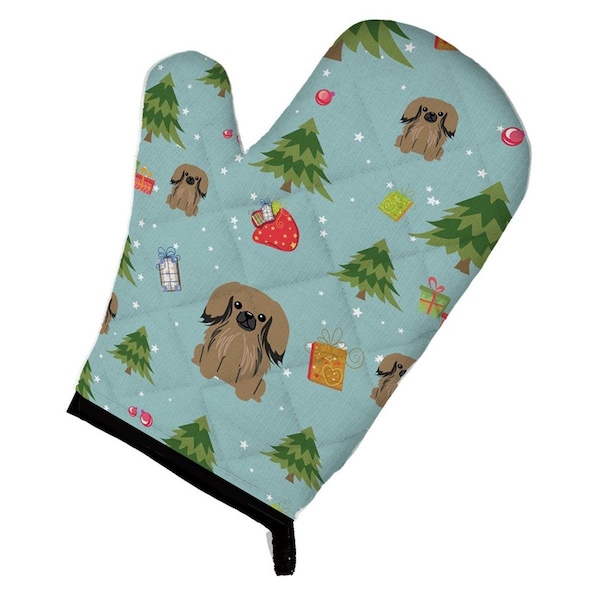 Carolines Treasures Christmas Pekingnese Tan Oven Mitt - BB4762OVMT