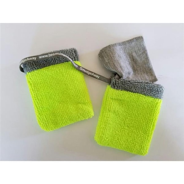 Homepage 2.5 x 3.5 in. Smudge Away Microfiber Cleaning Mitt - HO152649
