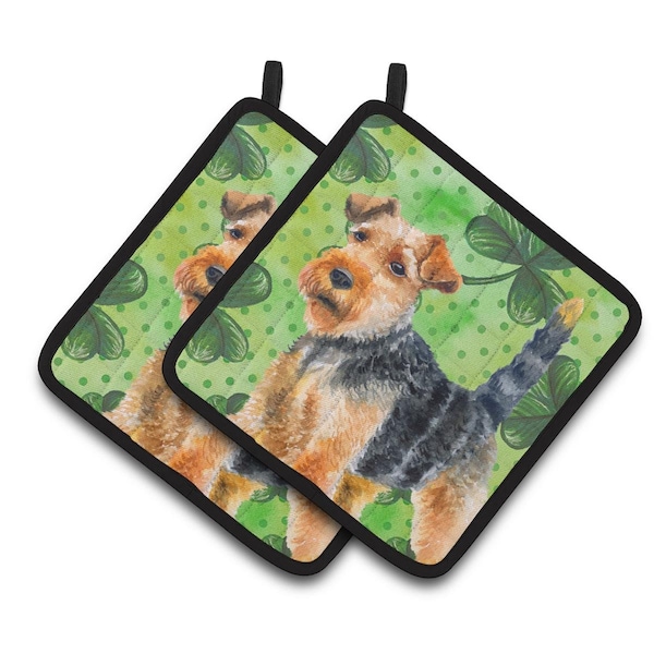 Carolines Treasures Welsh Terrier St.Patricks Pair of Pot Holders - BB9874PTHD