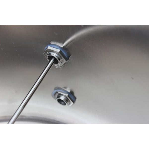 Concord 304 S/S 1/2" NPT to 1/2" Female NPT Weldless Bulkhead Fitting - Weldless