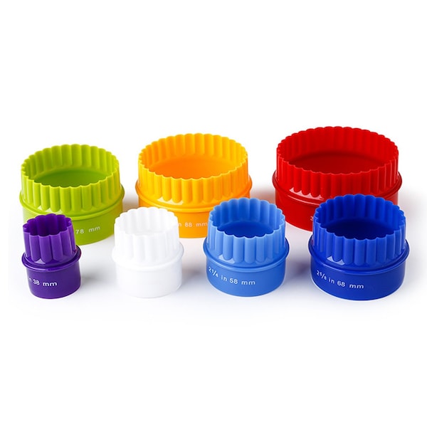 1947Kitchen 7-Pack: Two-Sided Biscuit Cutter Set For Cookies and Fondant Cakes, 7PK - TI-7ANKBC