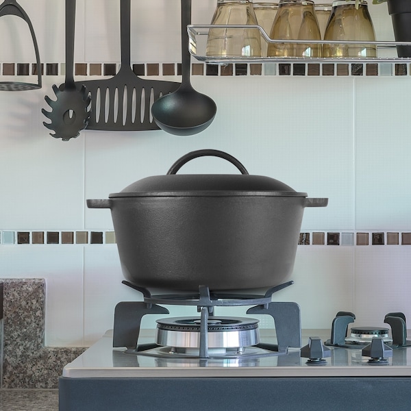 Commercial Chef 5 Quart Cast Iron Dutch Oven with Dome Lid & Handles, Preseasoned - CHFL545