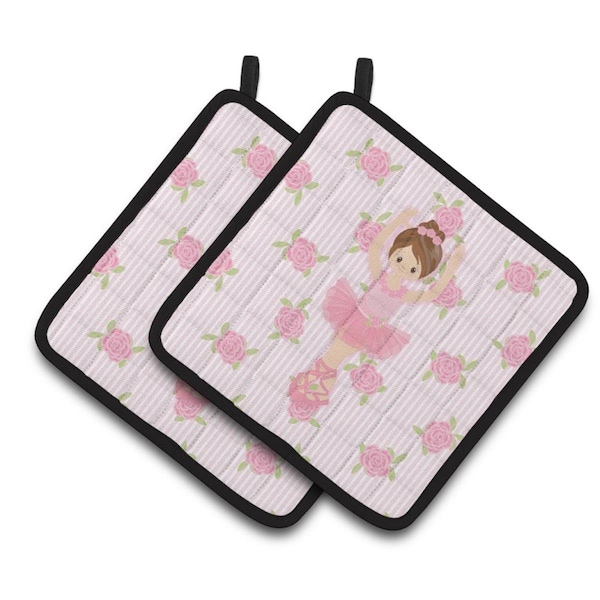 Carolines Treasures Ballerina Brunette Front Pose Pair of Pot Holders - BB5173PTHD