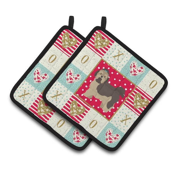 Carolines Treasures 7.5 x 7.5 in. Russian Lapdog Love Pair of Pot Holders - CK5888PTHD