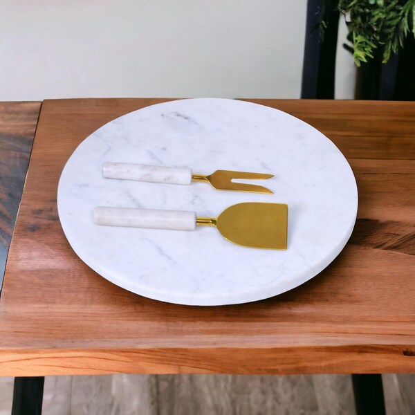 Homeroots 12 in. Round White Marble Cheese Board & Knife Set - 397798