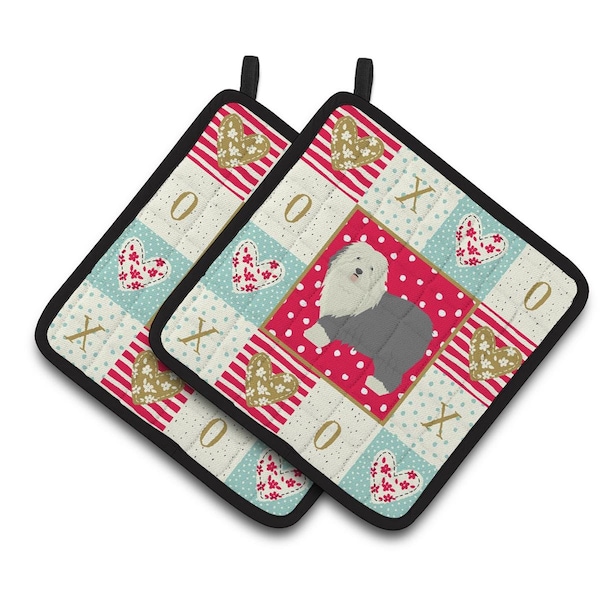 Carolines Treasures 7.5 x 7.5 in. Old English Sheepdog Love Pair of Pot Holders - CK5942PTHD