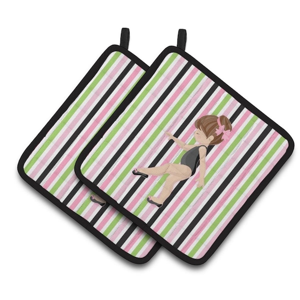 Carolines Treasures Ballerina Brunette Point Pair of Pot Holders - BB5178PTHD