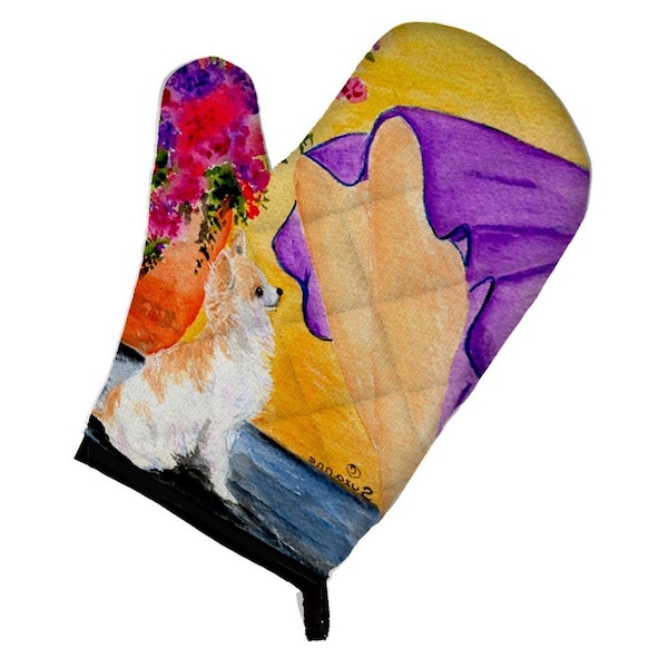 Carolines Treasures Lady with Her Chihuahua Oven Mitt - SS8521OVMT