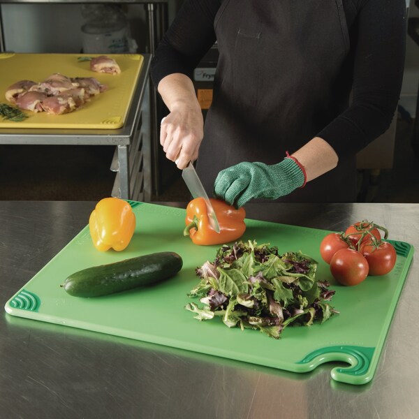 San Jamar Saf-T-Grip Cutting Board, 24 x 18 x 0.5, Green - CBG182412GN
