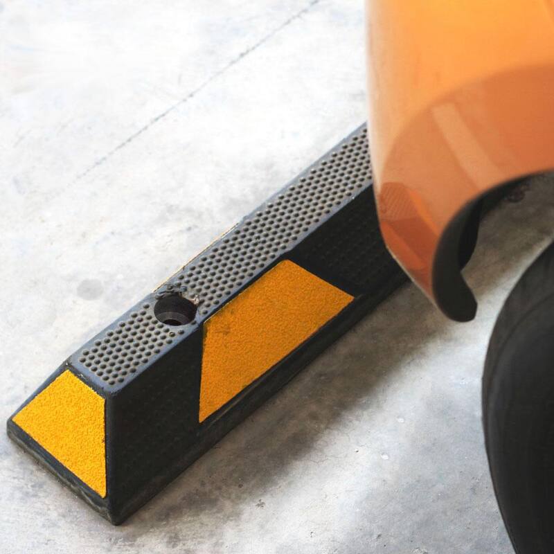 Pyle PCRSTP14 72" Car/Truck Vehicle Driveway Parking Wheel Stop Block (2 Pack) - 2 x PCRSTP14