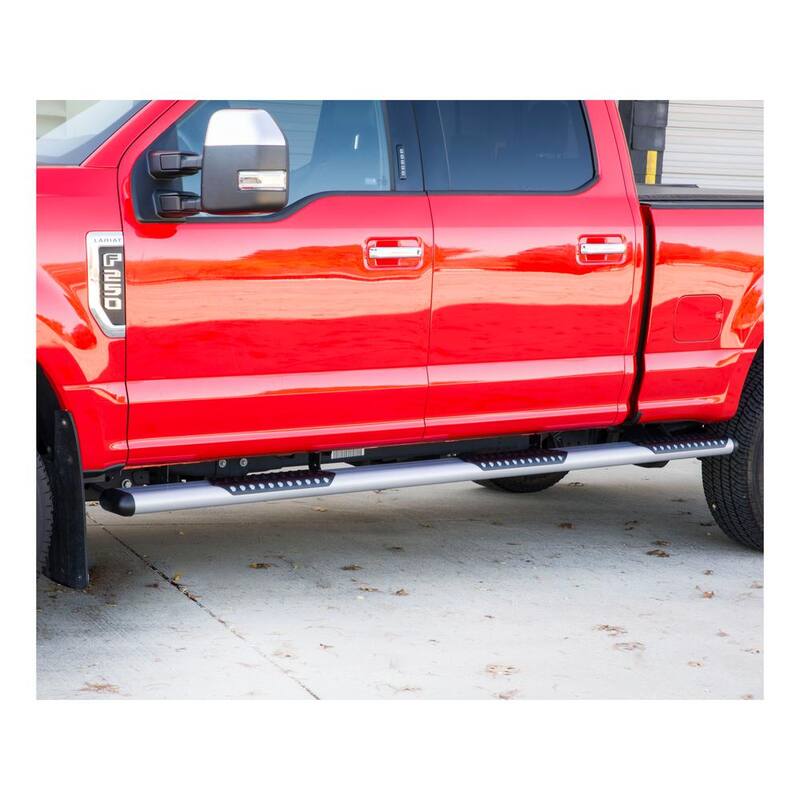 Luverne O-Mega II 108-Inch Silver Aluminum Wheel to Wheel Side Steps, Select Ford F-250, F-350 Super Duty - 583108-571729