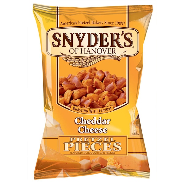 Snyder's Of Hanover Cheddar Cheese Pretzel Pieces 8 oz. Bolsa, Paq. de 6 - 88770