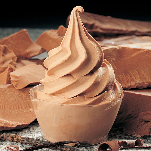 Compañero del chef Mezcla suave de helado de chocolate sin lácteos de 6 libras, paquete de 6 - 54015.