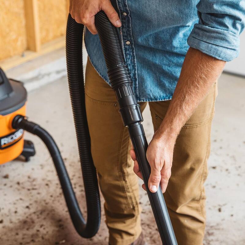 RIDGID 6 Gallon 3.5 Peak HP NXT Shop Vac Wet Dry Vacuum with Filter, Hose, Wands, Utility Nozzle and Car Cleaning Kit - HD0600C