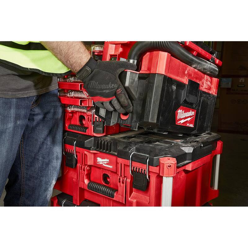Milwaukee M18 FUEL PACKOUT 18-Volt Lithium-Ion Cordless 2.5 Gal. Wet/Dry Vacuum and M18 5.0 Ah Lithium-Ion XC Battery Pack - 0970-20-48-11-1850