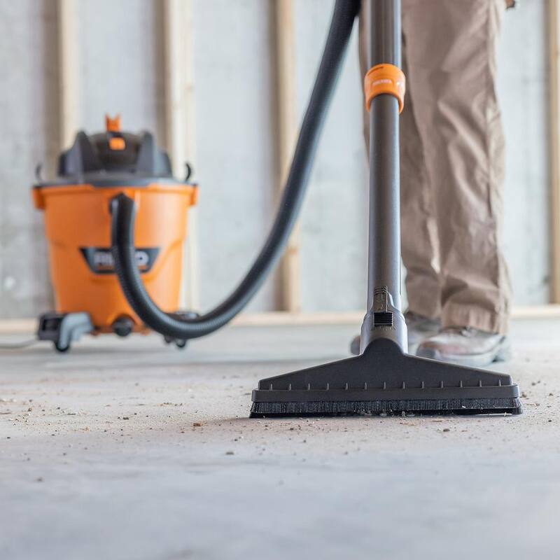 RIDGID 2-1/2 in. Locking Telescoping Extension Wand Accessory Shop Vac Attachment for RIDGID Wet Dry Vacuums - LA2518