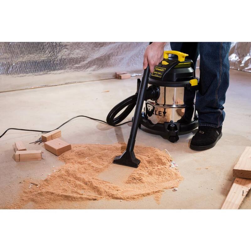 Stanley 5 Gal. 4.0 Peak HP Wet/Dry Vac - SL18115
