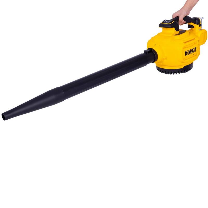 DEWALT 12 Gallon 5.5 Peak HP Wet/Dry Vac with Detachable Blower, Filters and Accessories - DXV212P