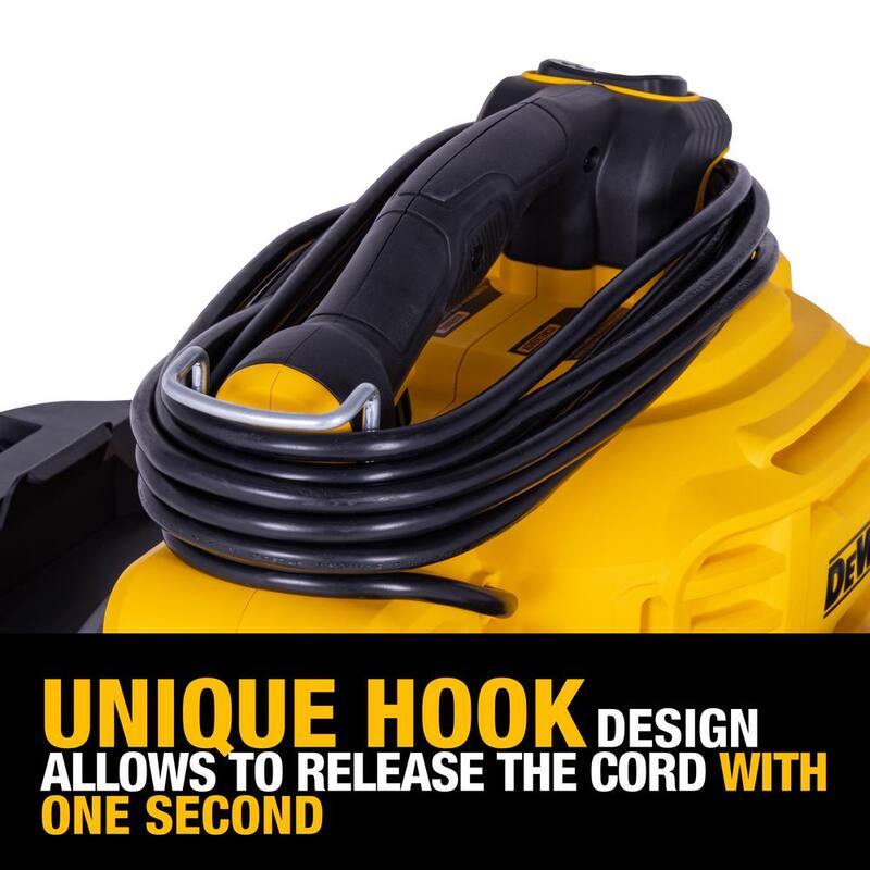 DEWALT 12 Gallon 5.5 Peak HP Wet/Dry Vac with Detachable Blower, Filters and Accessories - DXV212P