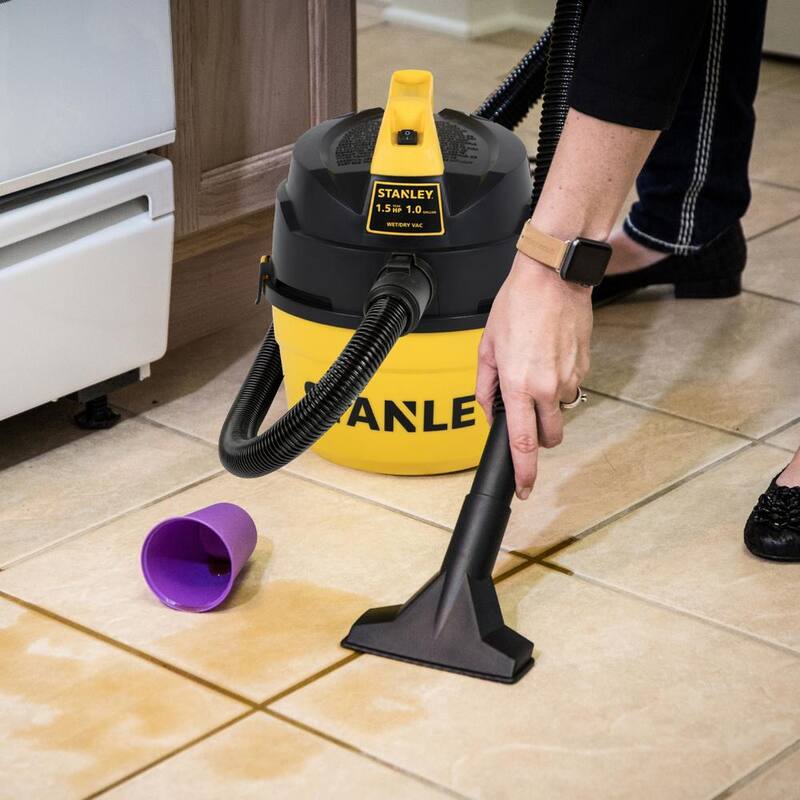 Stanley 1 Gal. 1.5HP Portable Poly Series Wet and Dry Vacuum Cleaner - SL18101P-1H