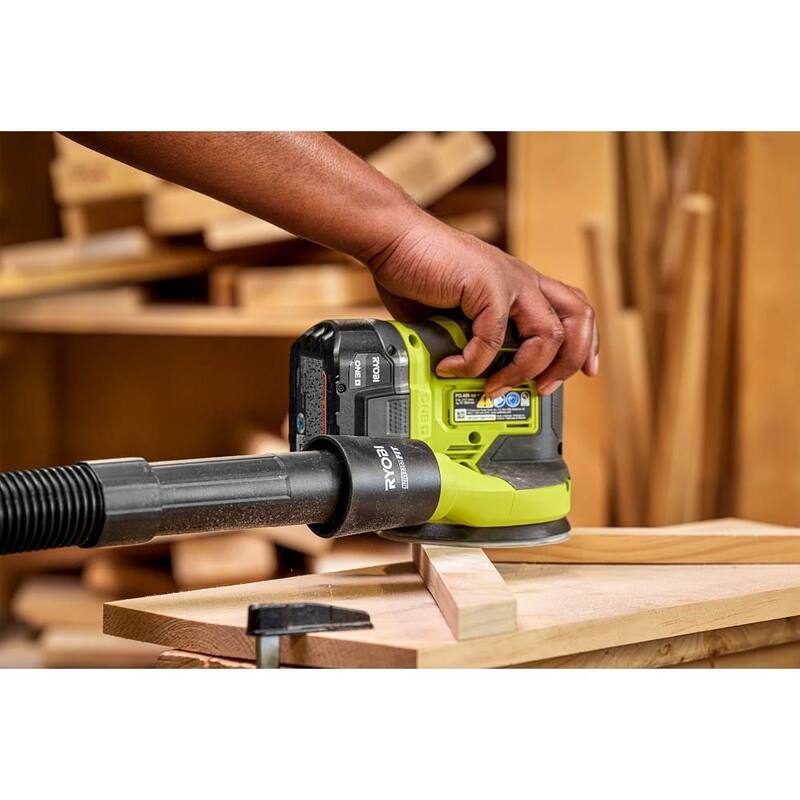 RYOBI Universal Fit Wet/Dry Vaccum Adapter - A32AD01