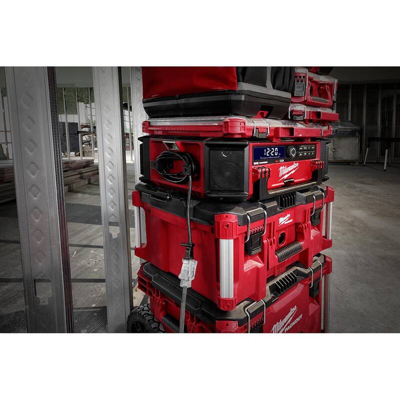 Milwaukee M18 FUEL PACKOUT 18-Volt 2.5 Gal. Lithium-Ion Cordless Wet/Dry Vacuum with PACKOUT Radio/Speaker - 0970-20-2950-20