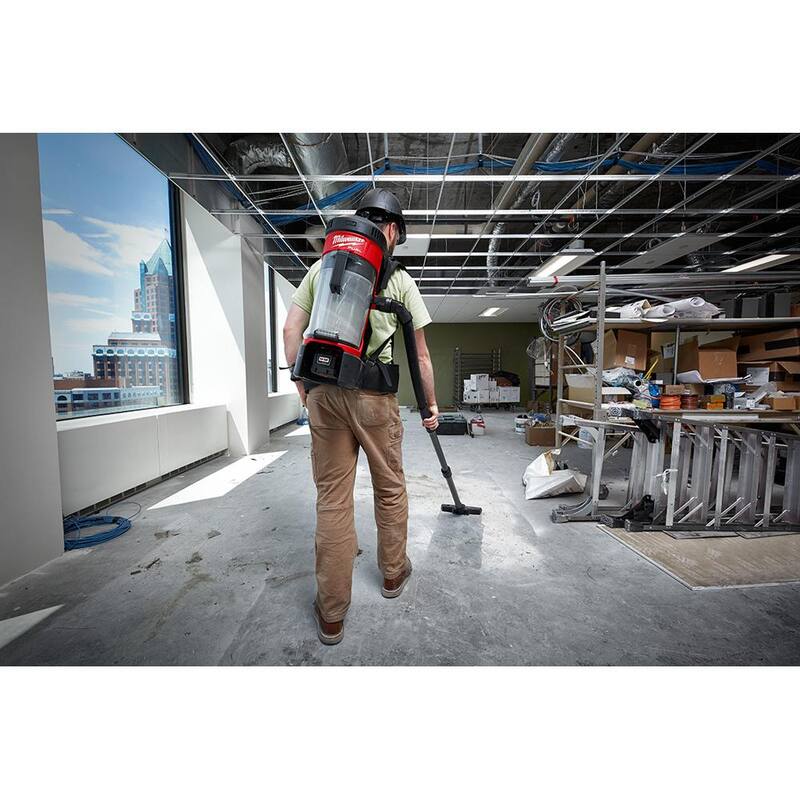 Milwaukee M18 FUEL 18-Volt Lithium-Ion Brushless 1 Gal. Cordless 3-in-1 Backpack Vacuum with (2) M18 HIGH OUTPUT 6.0 Ah Batteries - 0885-20-48-11-1862