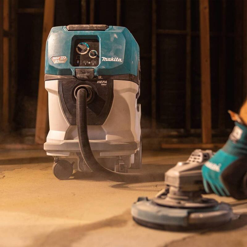 Makita 80V max (40V max X2) XGT 10 Gal. HEPA Vacuum Wet and Dry w/AWS, (4.0Ah) - GCV07PMU