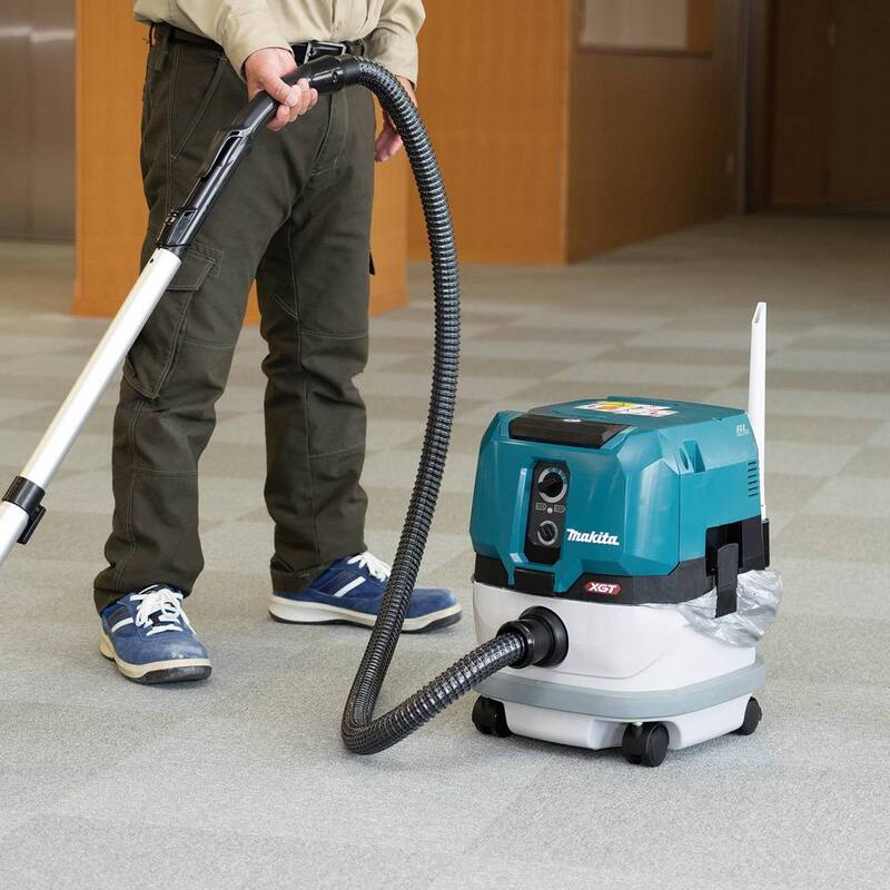 Makita 40V max XGT Brushless Cordless 2.1 Gallon Wet/Dry Dust Extractor/Vacuum (Tool Only) - GCV01Z