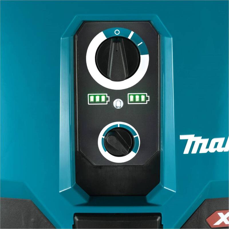 Makita 40V max XGT Brushless Cordless 2.1 Gallon Wet/Dry Dust Extractor/Vacuum (Tool Only) - GCV01Z