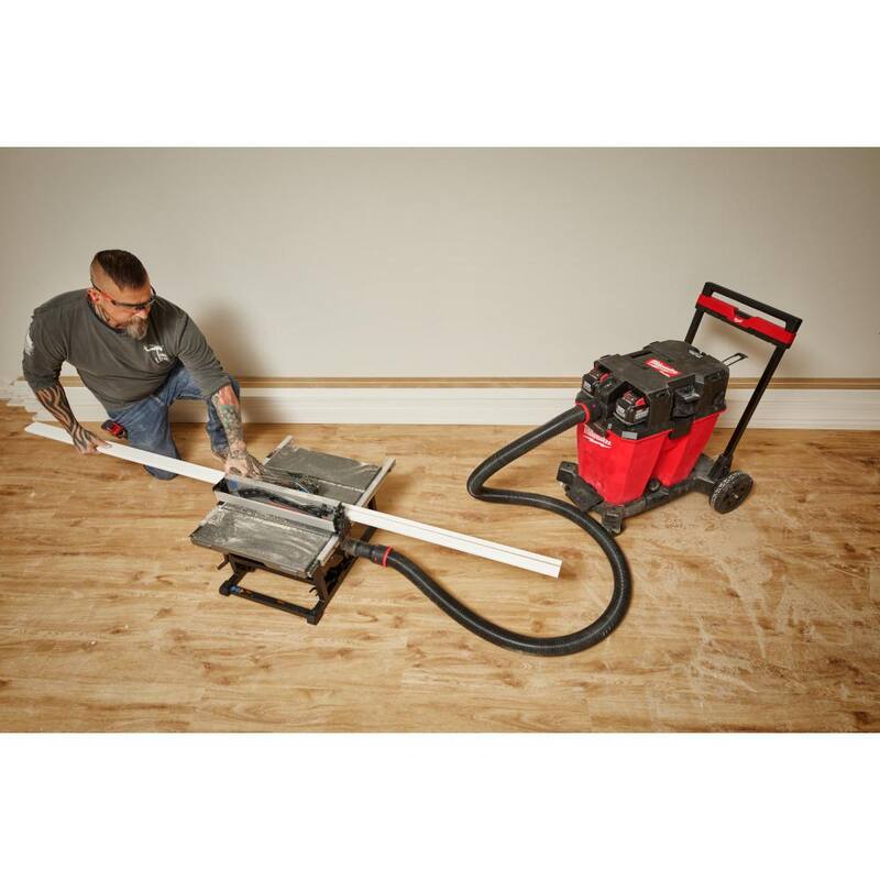 Milwaukee M18 FUEL 12 Gal. Cordless Dual-Battery Wet/Dry Shop Vac Kit w/AIR-TIP 1-1/4 in. - 2-1/2 in. (3-Piece) Non-Marring Kit - 0930-22HD-49-90-2027-49-90-2034