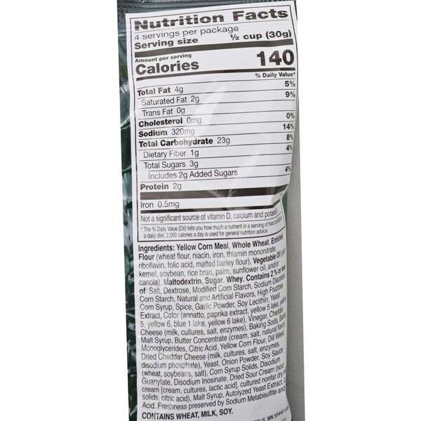Mezcla de bocadillos Chex Mix Spicy Dill 4.25 oz., paquete de 8 - 16000-15088.