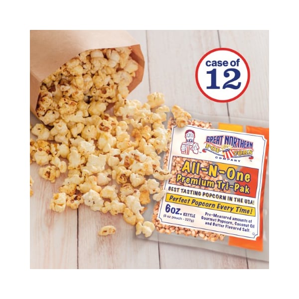 Paquetes de palomitas de maíz todo en uno de 6 onzas Great Northern Popcorn - Caja de 12 - Kits de porciones de maíz, sal, condimentos y aceite de coco - 284883CLK