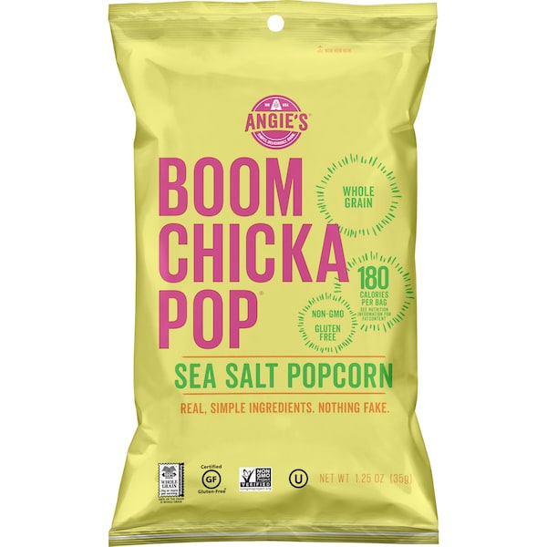 Angie's Boomchickapop Trata Artesanal de Palomitas de Maíz con Sal Marina en Bolsa de 1.25 oz, Paquete de 12 - 1878001424