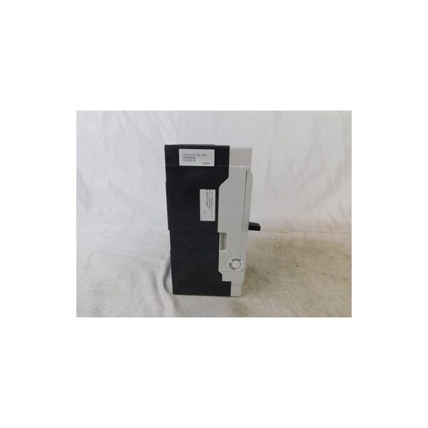 Eaton Molded Case Breakers MCCBs JGE 3P 225A 600V 50/60Hz 3Ph J Frame - JGE3225FAW