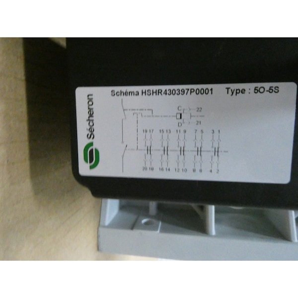 Secheron 2600A AMP 2000V-DC OTHER CIRCUIT BREAKER - HSCB UR26-82S AUR0382117K0300