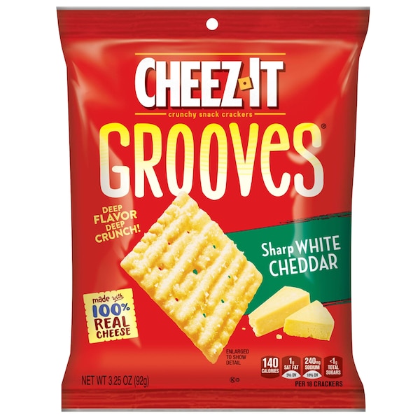 Galletas Cheez-It Grooves de Cheddar Blanco Afilado 3.25 oz. Bolsa, paquete de 6 - 2410093647
