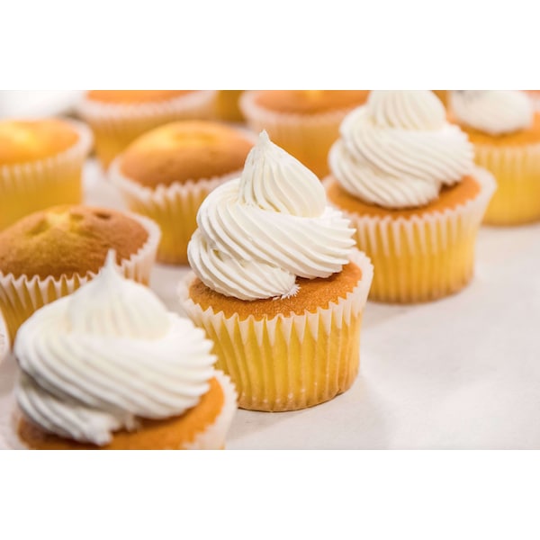 Allen Richs Allen Buttrcreme Icing Country White Zero Trans Fat - 15470

Glaseado de mantequilla Allen Richs Allen Country White Zero Trans Fat - 15470