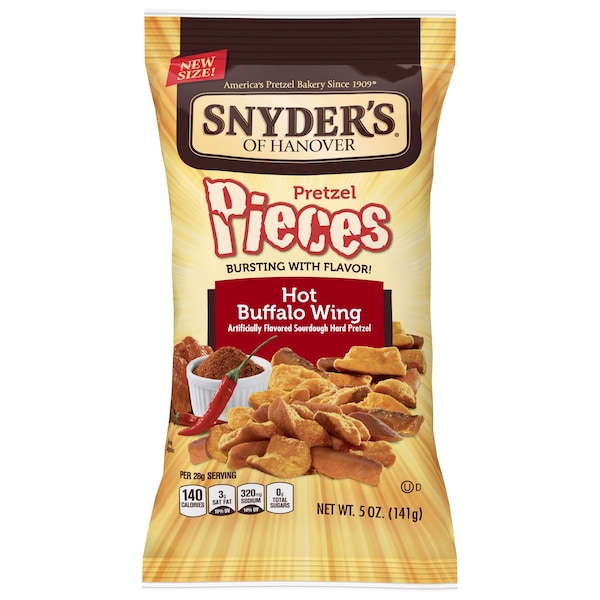 Snyder's Of Hanover Hot Buffalo Wing Pretzel Pieces bolsa de 5 oz, paquete de 8 - 111814