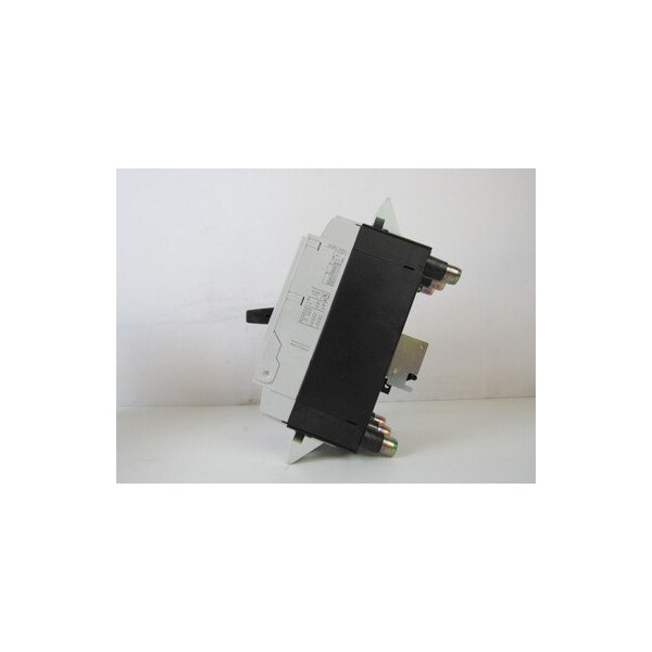 Eaton Molded Case Breakers MCCBs NZMH2 3P 40A 690V 50/60Hz 3Ph - NZMH2-A40-SVE
