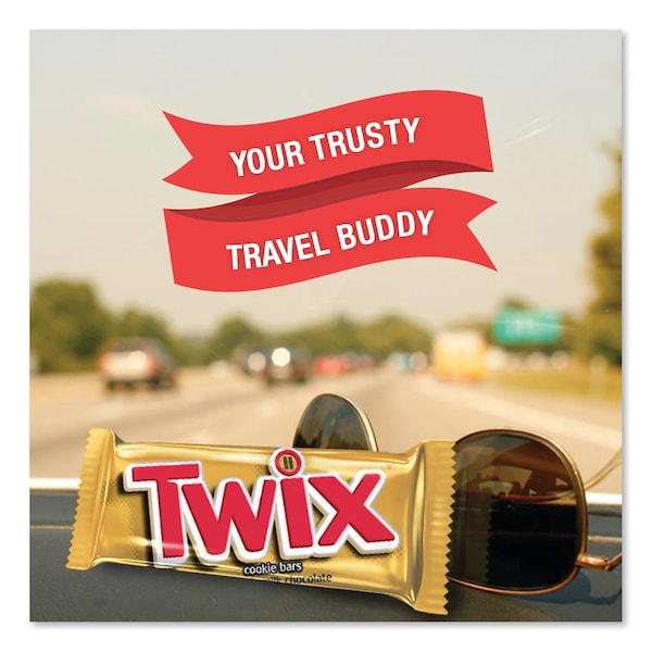 Barra de galleta con chocolate tamaño para compartir Twix, 3.02 oz, paquete de 24.