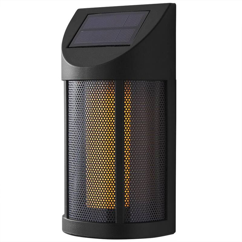 Linterna de pared Hampton Bay Ambrose Solar 6 Lúmenes de LED Integrado en Negro Mate con Efecto de Llama Parpadeante; Resistente al Clima - 93910