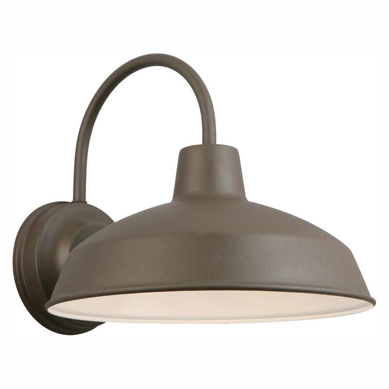 Luz de pared para exteriores Hampton Bay de 10 pulgadas en bronce con LED integrado y montaje duro - Lámpara linterna aplique de luz - IZH1691L-2