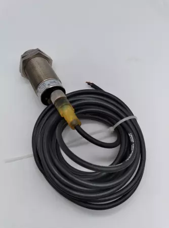 Baumer Ultrasonic Proximity Sensor CH-8501