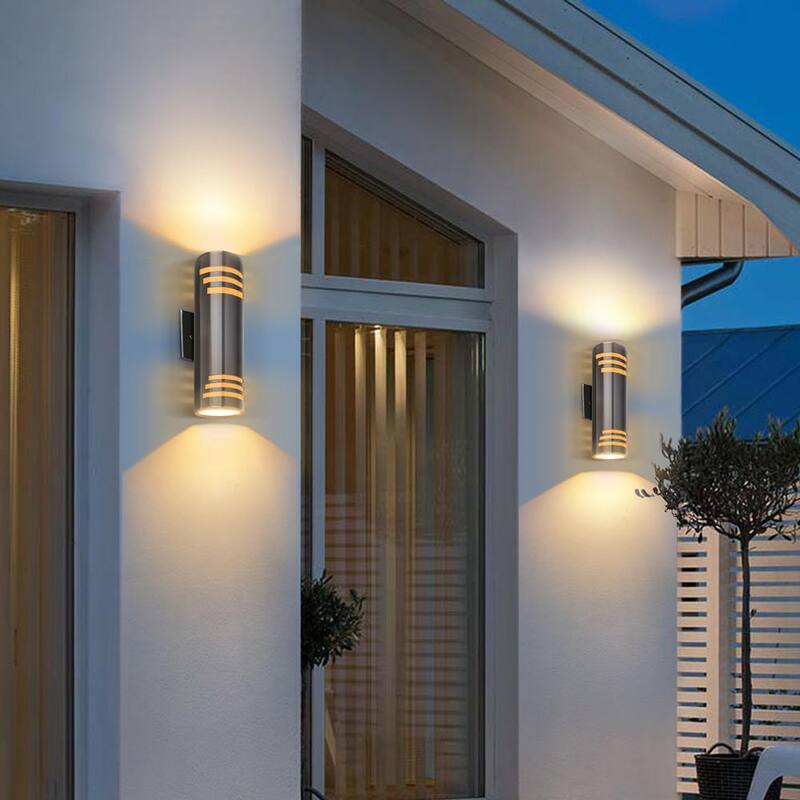 ZACHVO Lámpara de pared de exterior con armazón de plata con dos luces - Sconce Armada con instalación eléctrica - X001QJJIPD
