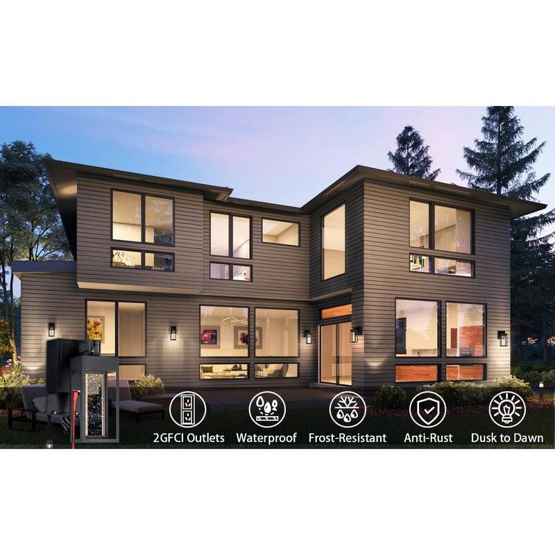 Linterna de pared exterior con sensor de anochecer a amanecer, LED moderno, color negro mate, con cristal sembrado y tomacorrientes integrados GFCI - H7138W07A de ALOA DECOR