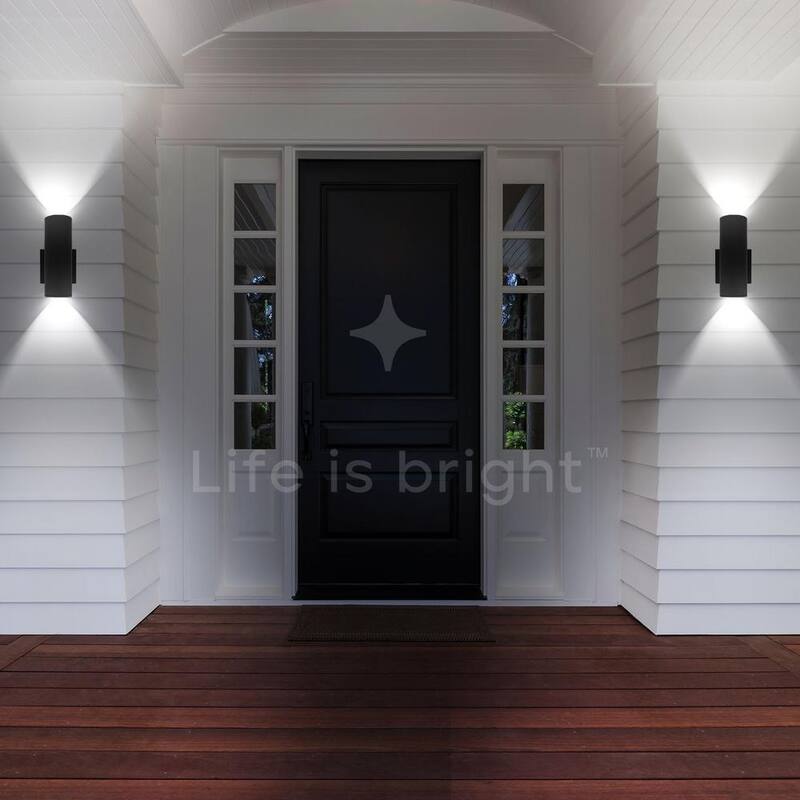 Lámpara de pared LUXRITE negra mate con LED para exteriores, de conexión eléctrica, de color 5CCT 20W 1800 lúmenes, ETL con No incluye focos, paquete de 2 - LR40335-2PK