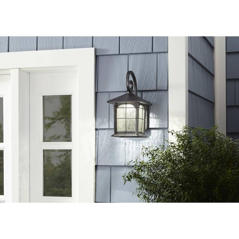 Colección de decoración para el hogar Brimfield Linterna de Pared Exterior LED de Hierro Envejecido de 12.75 pulgadas con pantalla de vidrio transparente - Y37029ALED-292